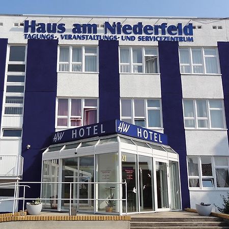Hw Hotel - Haus Am Niederfeld Berlin Bagian luar foto